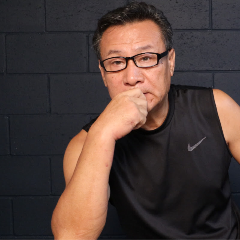 BobTalk-鮑勃說 Logo