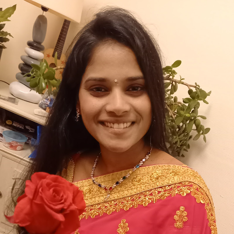 France lo Mee Telugu Ammai profile avatar