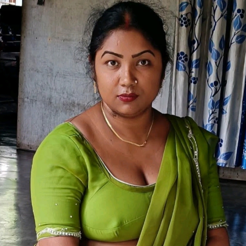 Pinki Chowdhury Dance