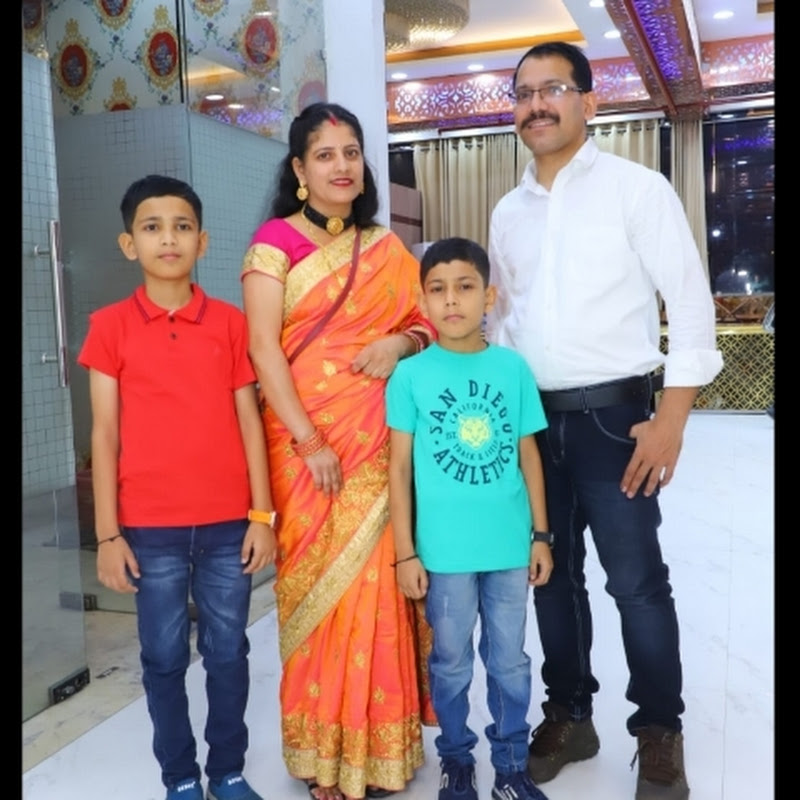 Hire Premlata andola  — Organization & Decluttering YouTube creator for sponsorships