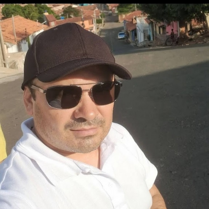 Genesiano Corretor de Imóveis