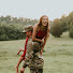 lfiVtxiVwAA-channel-avatar-Katie & Ari