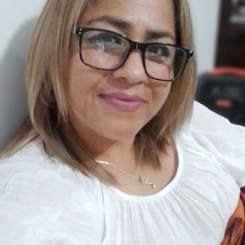 Esmeralda O F