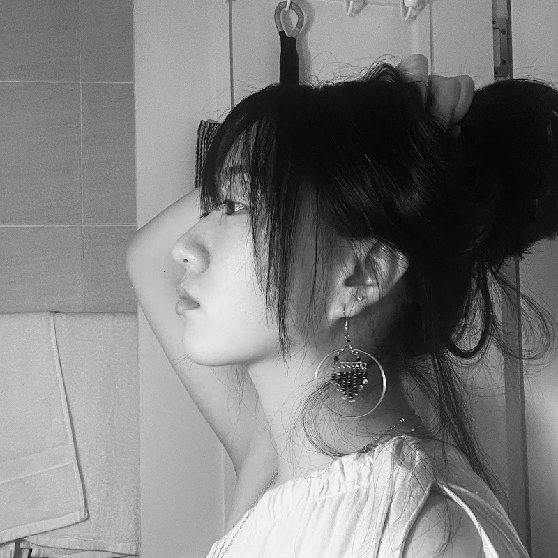 JÜEY HYUN