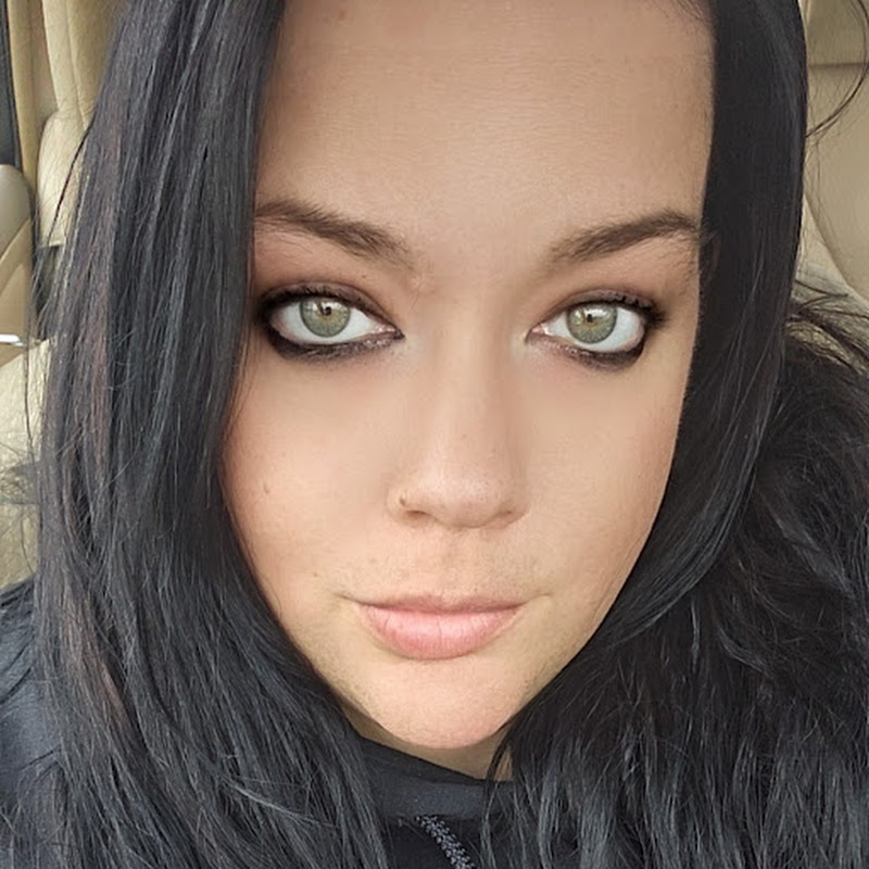 Hire NonchalantlyJess — Mental Health Journey & Awareness YouTube creator for sponsorships