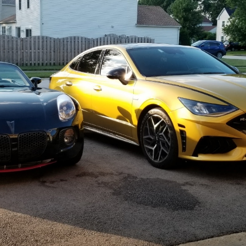 huggerorange75
