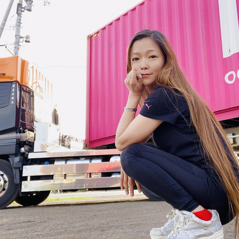 温室育ちのひっぱり女