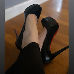 Lynn Lee Sweet Feet