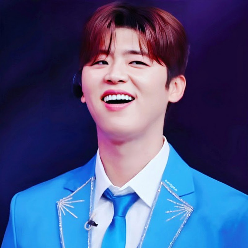 최신 뉴스 전파자 