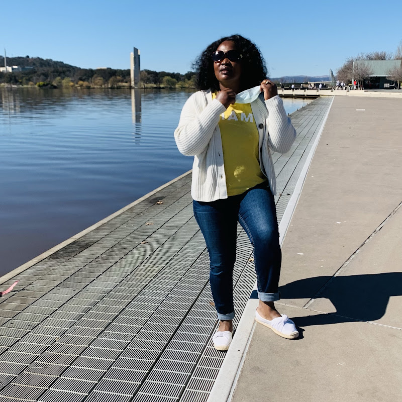 Nurse Roselyn vlogs