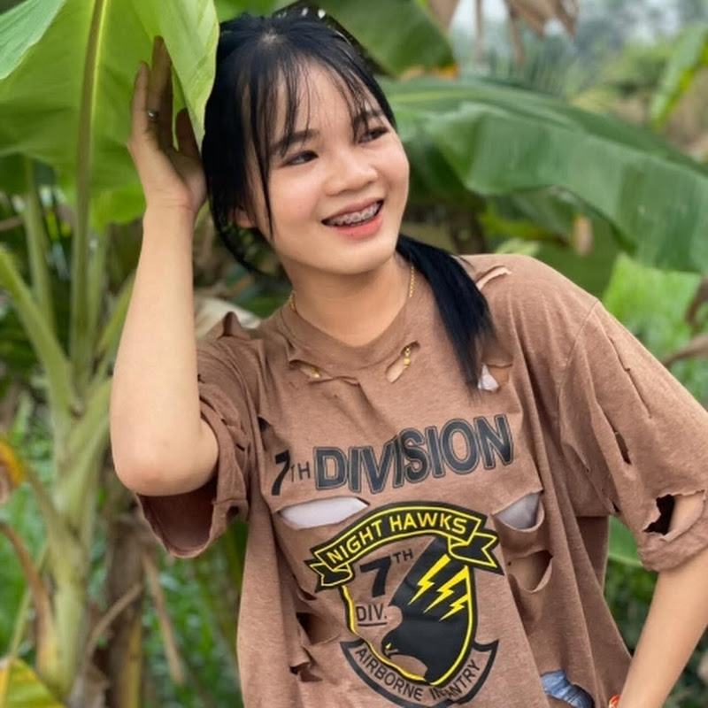 ผู้สาวมักจม