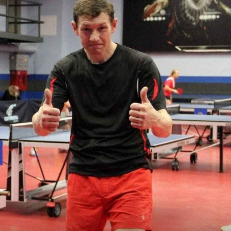 Комментирует Арапов  Logo