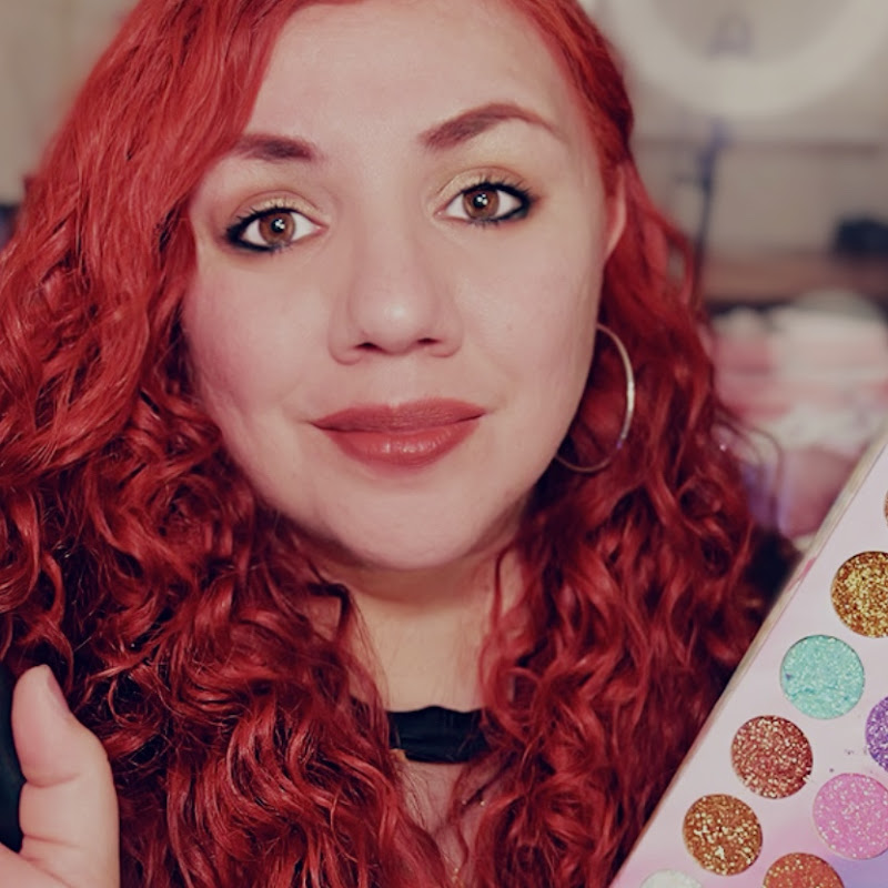 Photo Whisper Latina ASMR