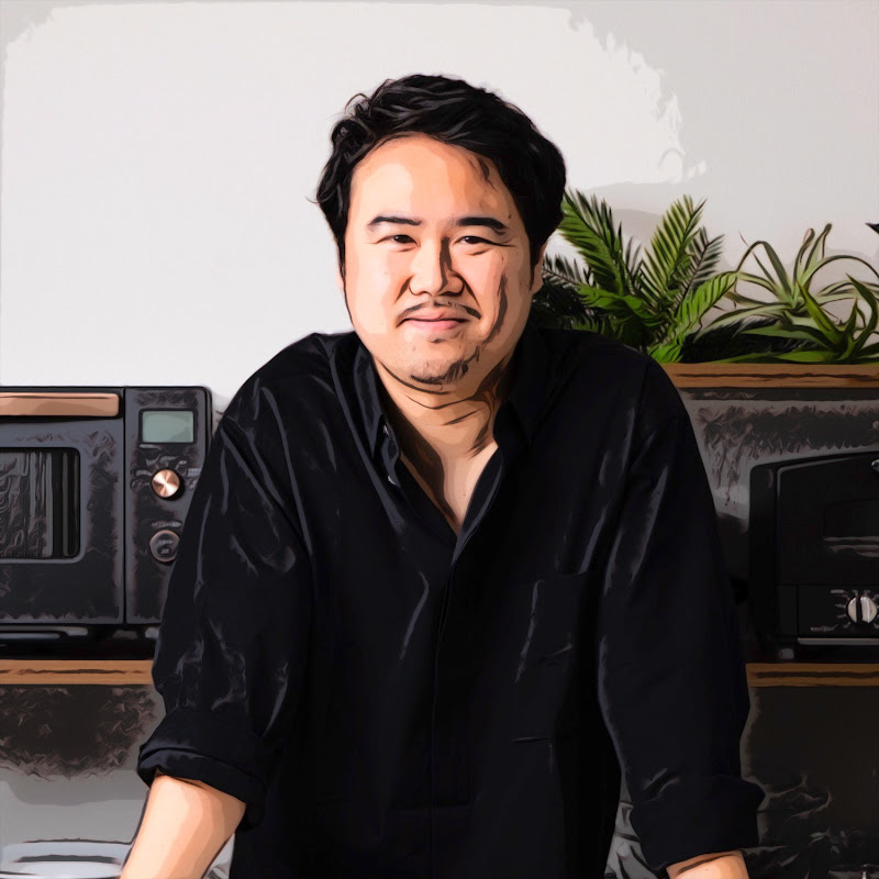 こじまぽん助【分子調理学研究家】のサムネイル