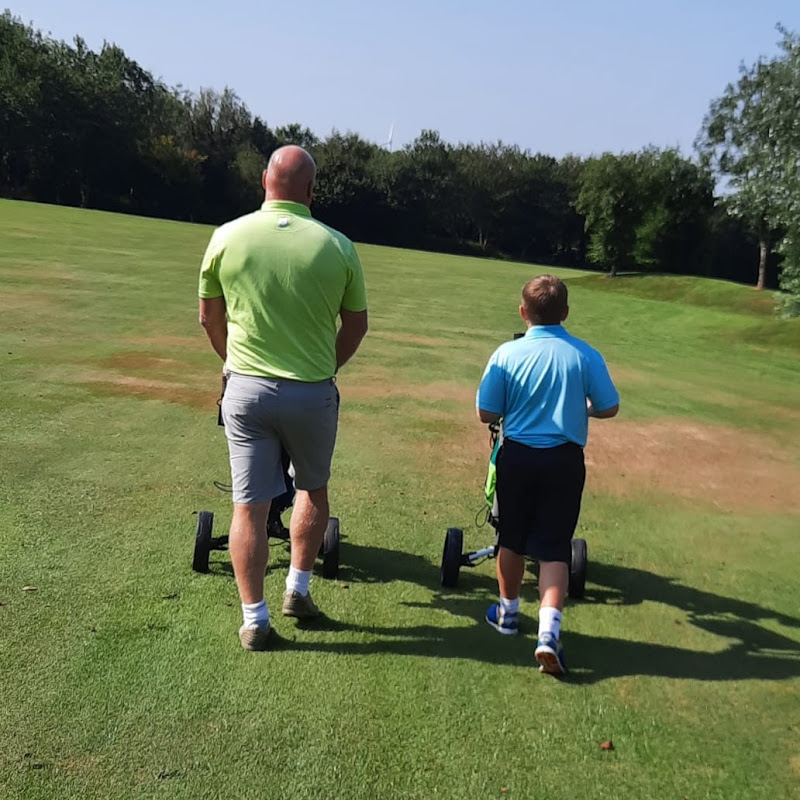 Alfie & Dad Golf