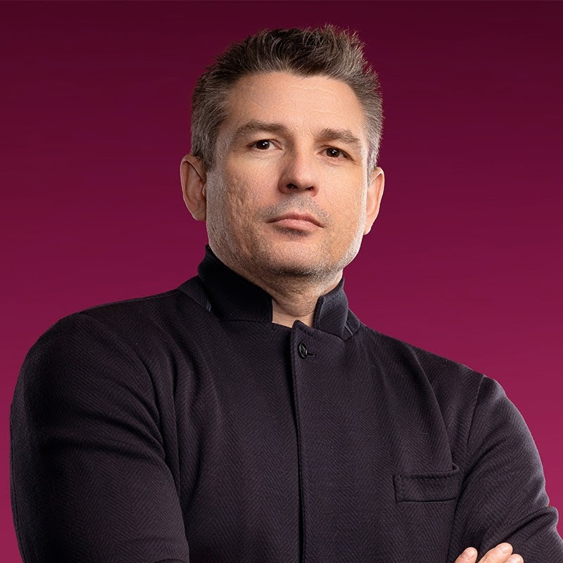 Валентин Гладких Logo