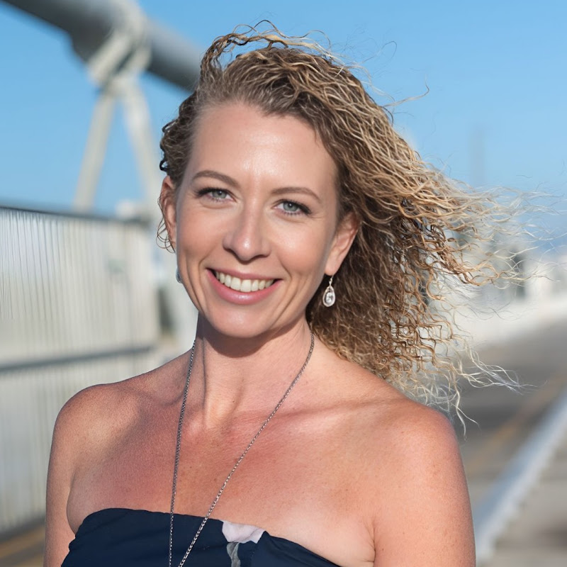 Rising Higher Meditation ® Logo