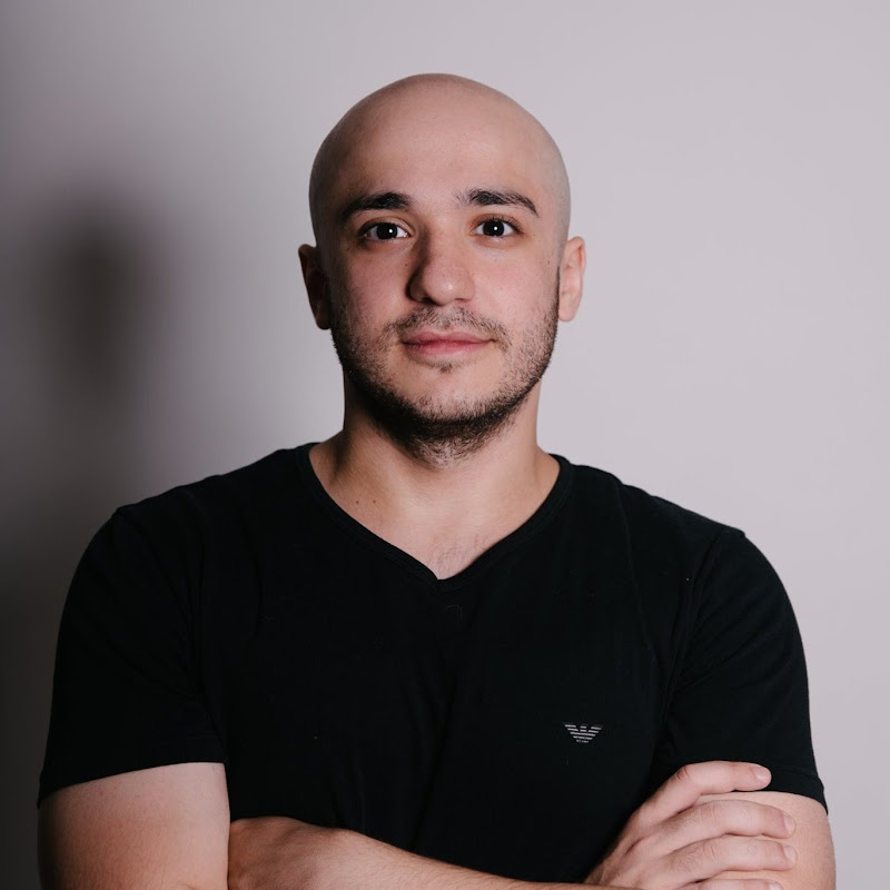 Max Av