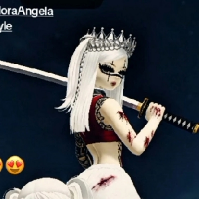 👑Angela roblox👑