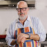 ywSe6F-PSP0-channel-avatar-Andrew Zimmern