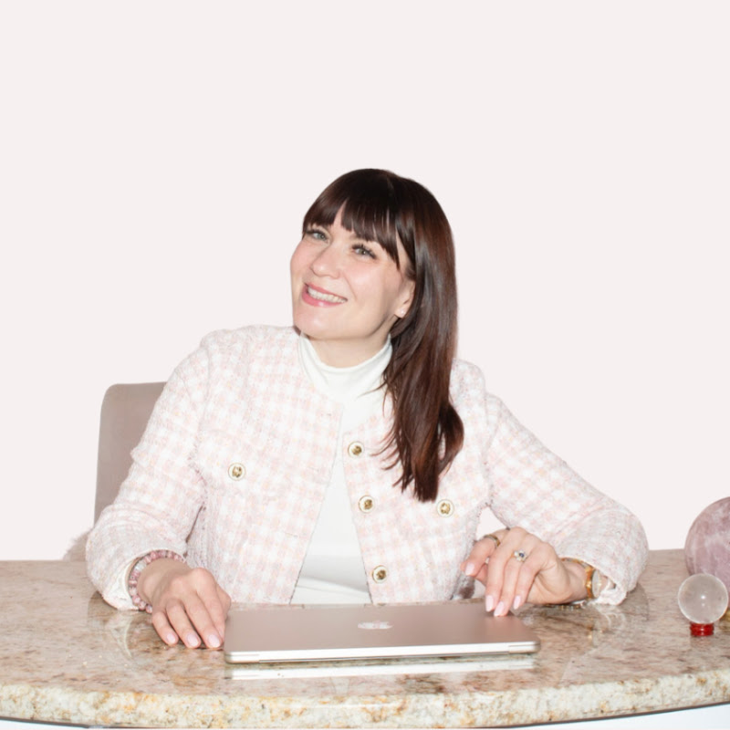 The Artist Advisory 