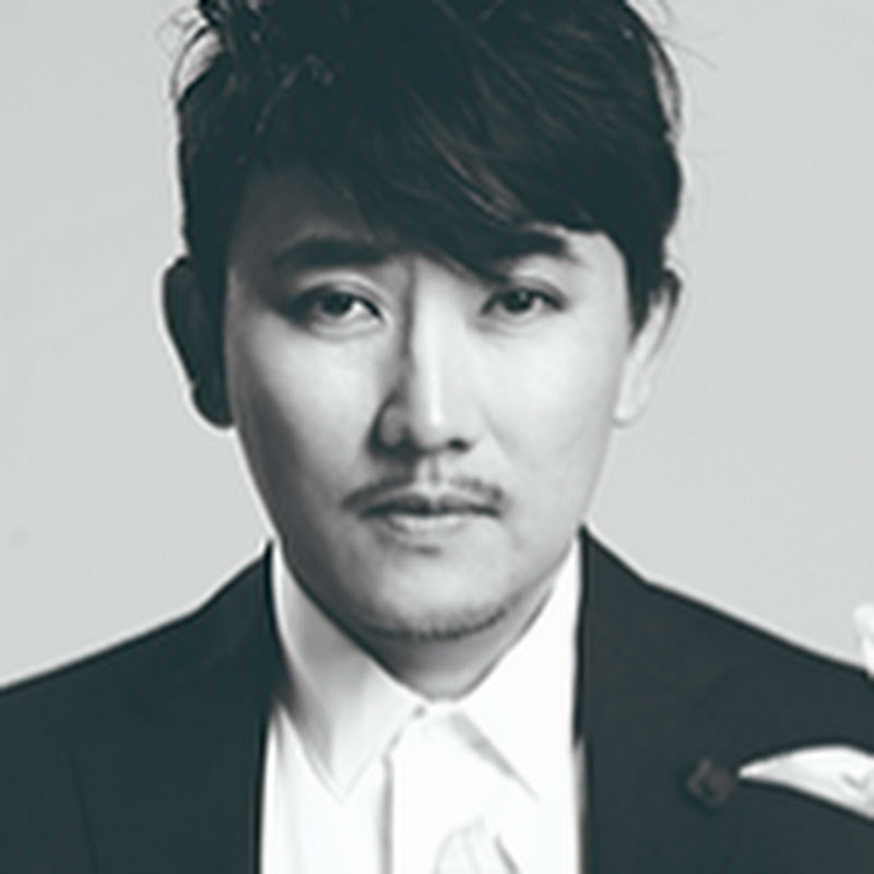 LEE SEUNGCHUL