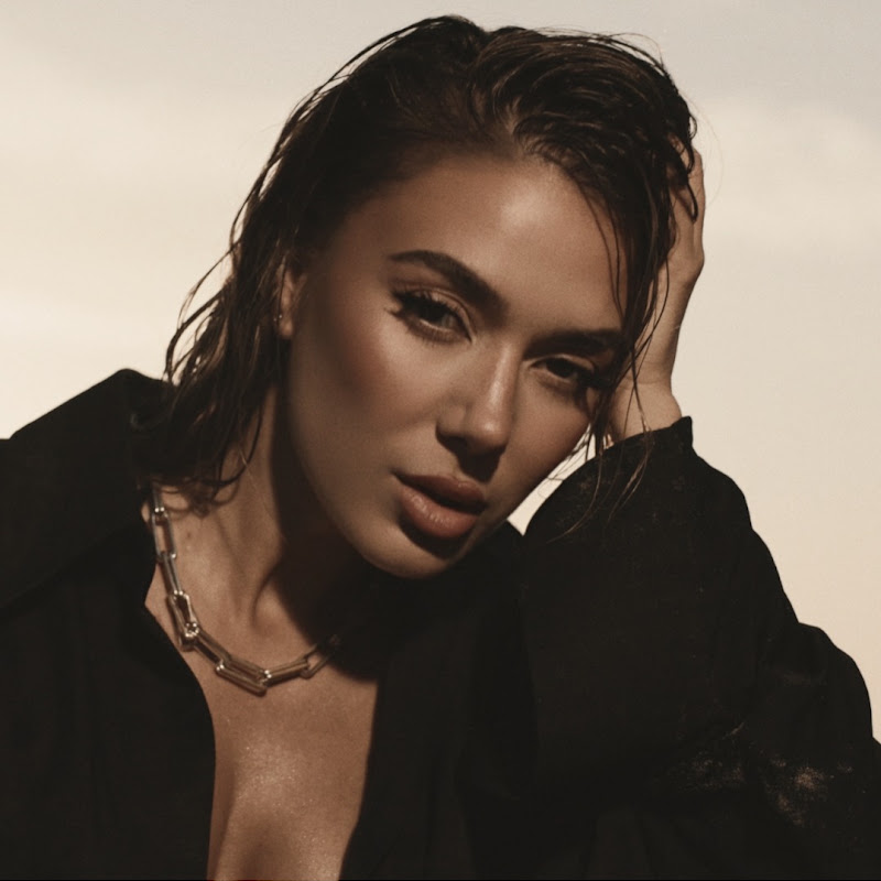 Elvana Gjata