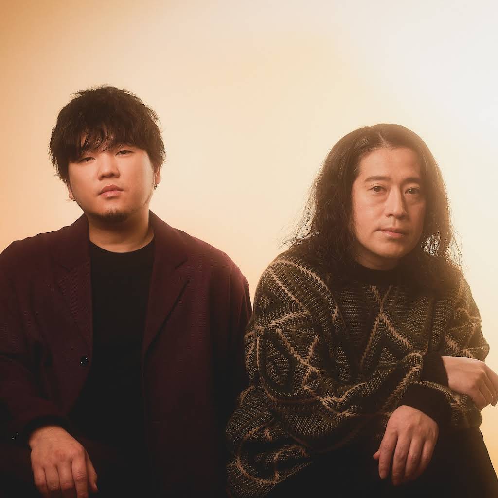 秦基博　投げたピック 秦基博 がライブで弾き語り！「70億のピース」 from 