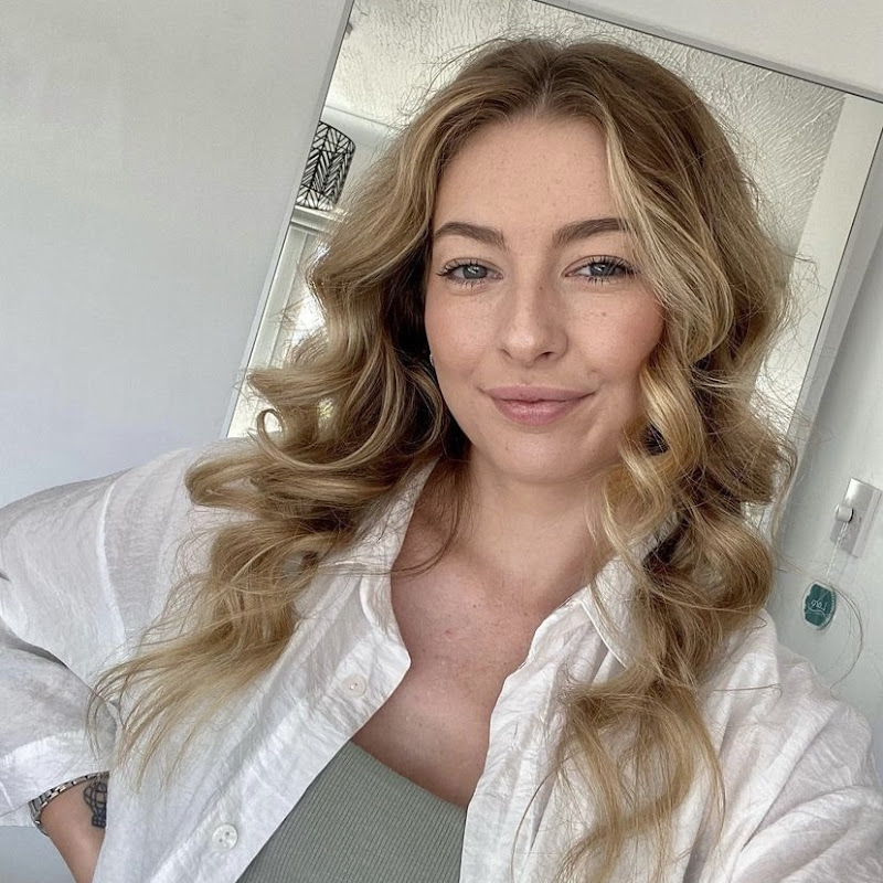 Lara G