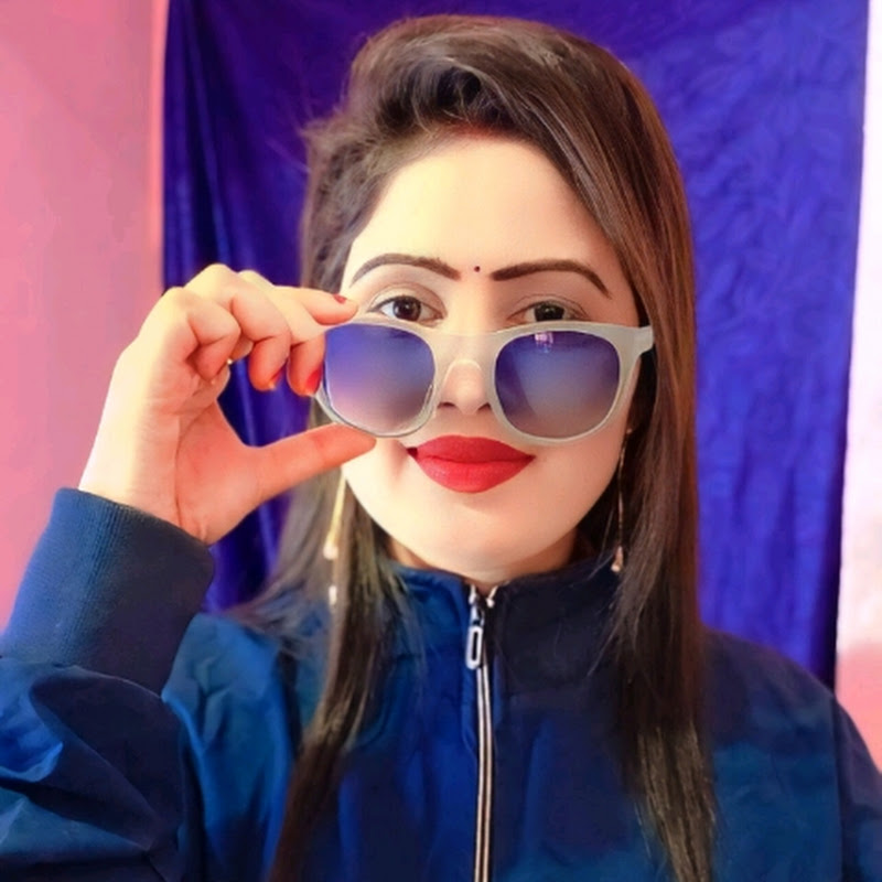 Priya Tiwari official