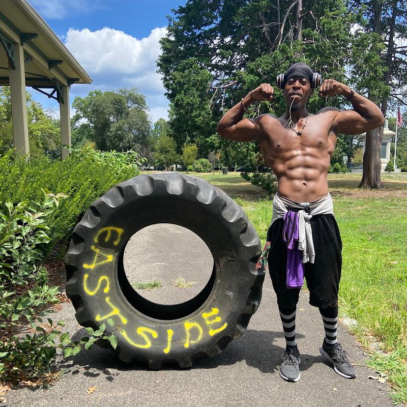 Martian Fitness 👽