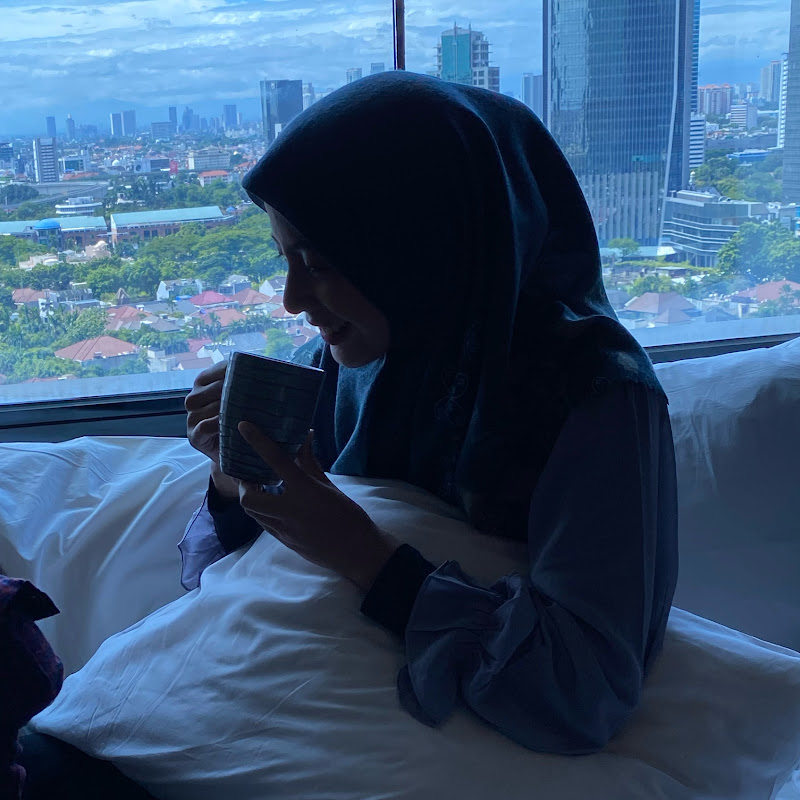 Adhianti Laras