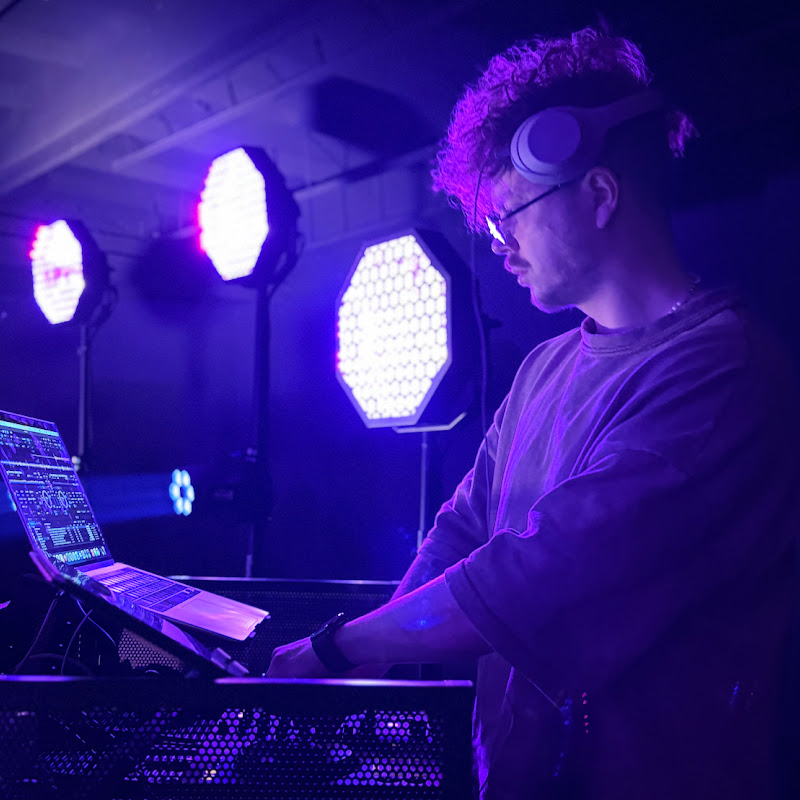 Hire OneMore — Music & Audio YouTube creator for sponsorships