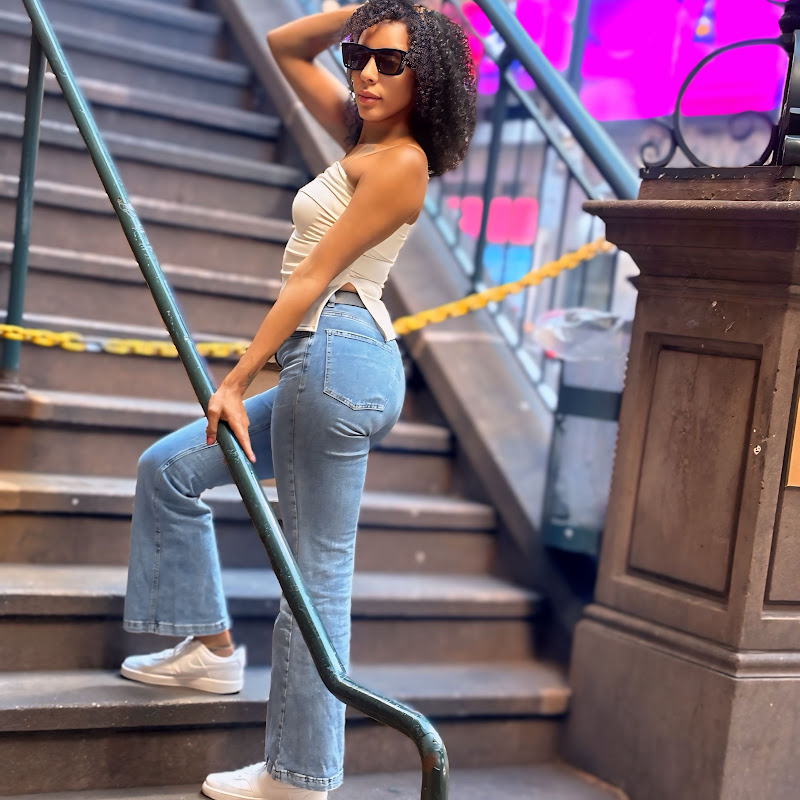 Nayysworldxoxo