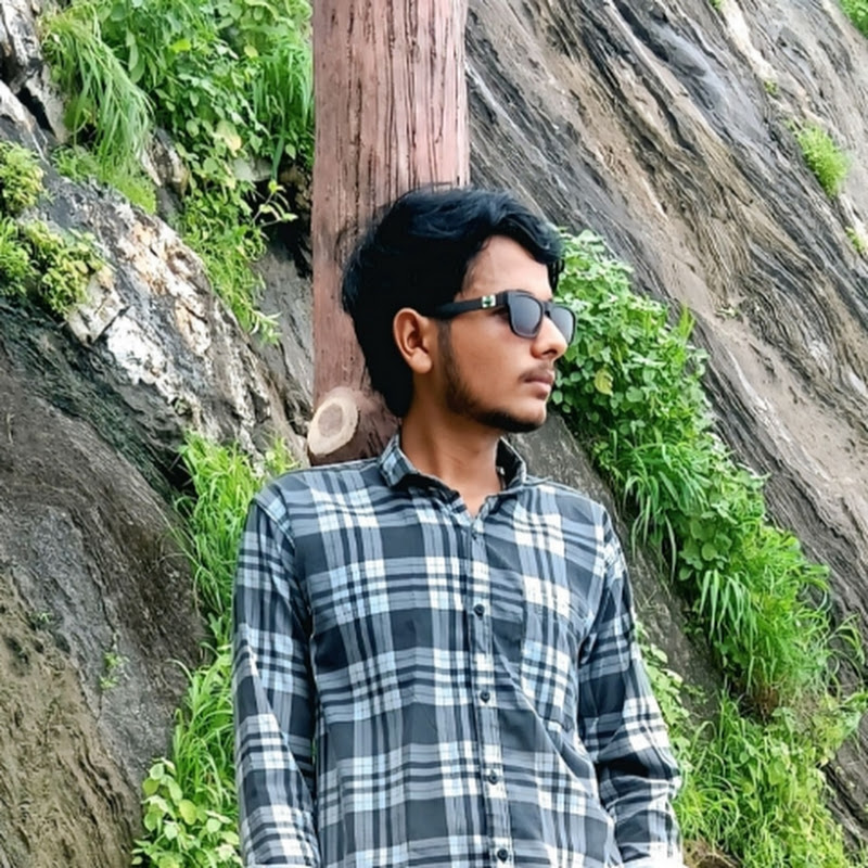 Hire Chitransh_Vloge — Fashion & Style (Hauls, Lookbooks) YouTube creator for sponsorships