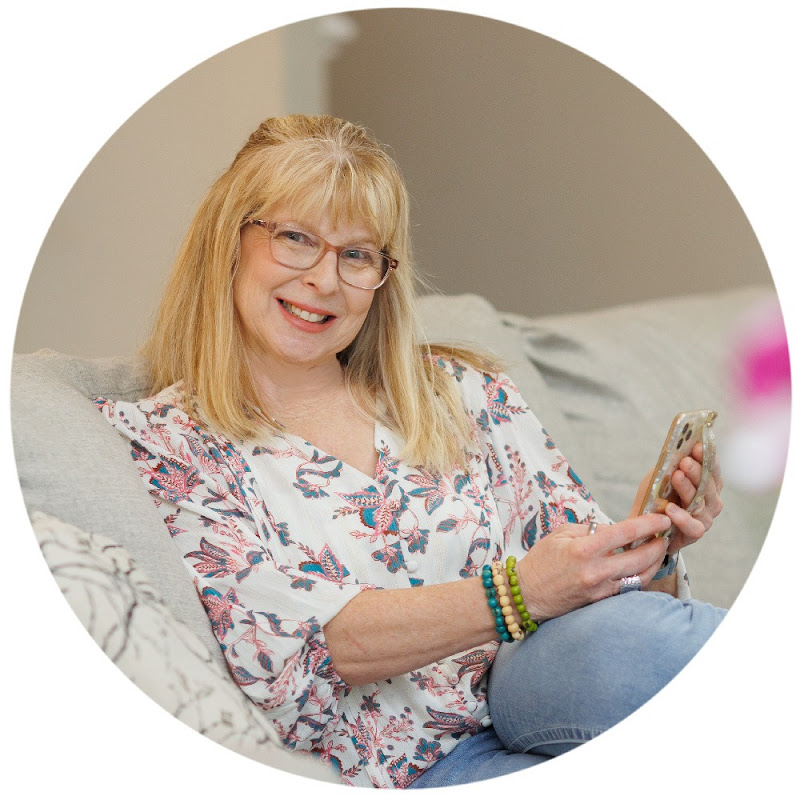 Tracy Lynn - Declutter in Minutes Logo