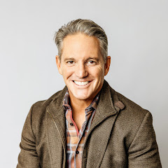 Dr. Daniel Pompa