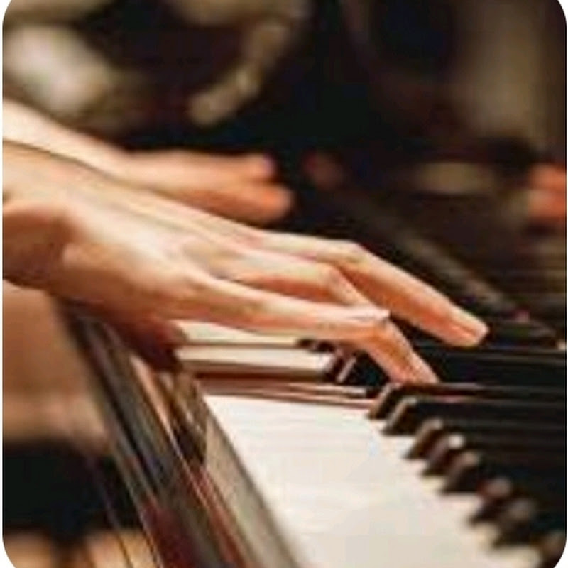 Grand Piano World