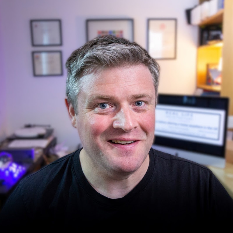 Real Life Architecture  Logo