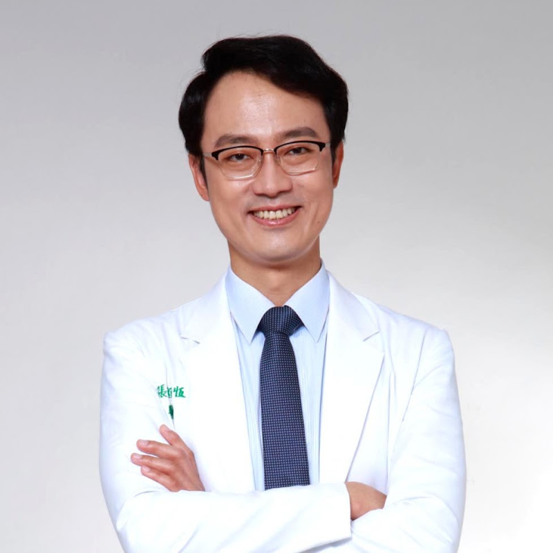 張適恆醫師 Logo