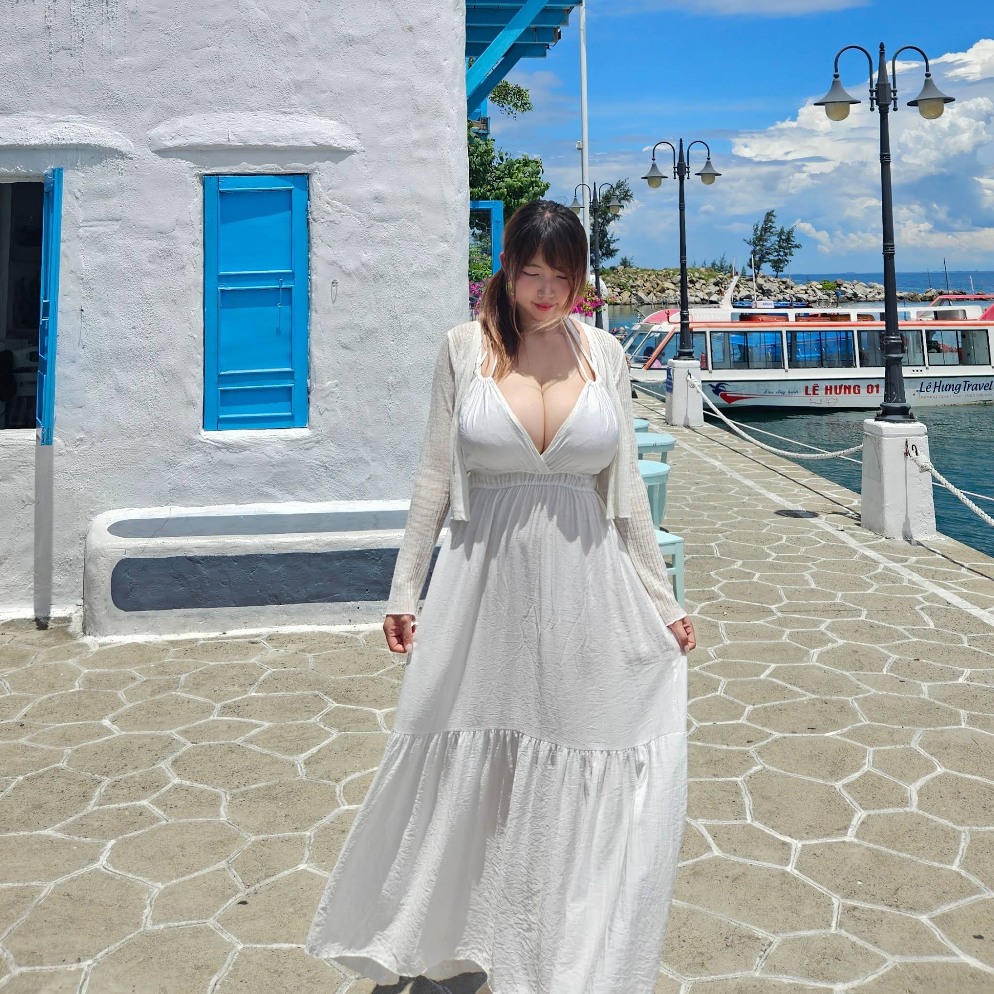 Post from Velvet Tube ベルベットチューブ 벨벳튜브
