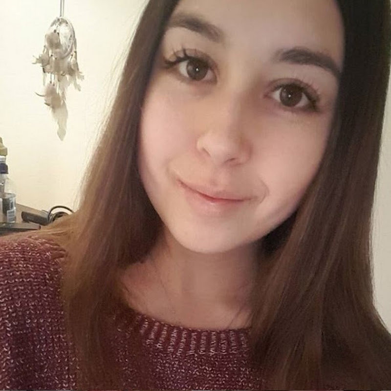Sandy F