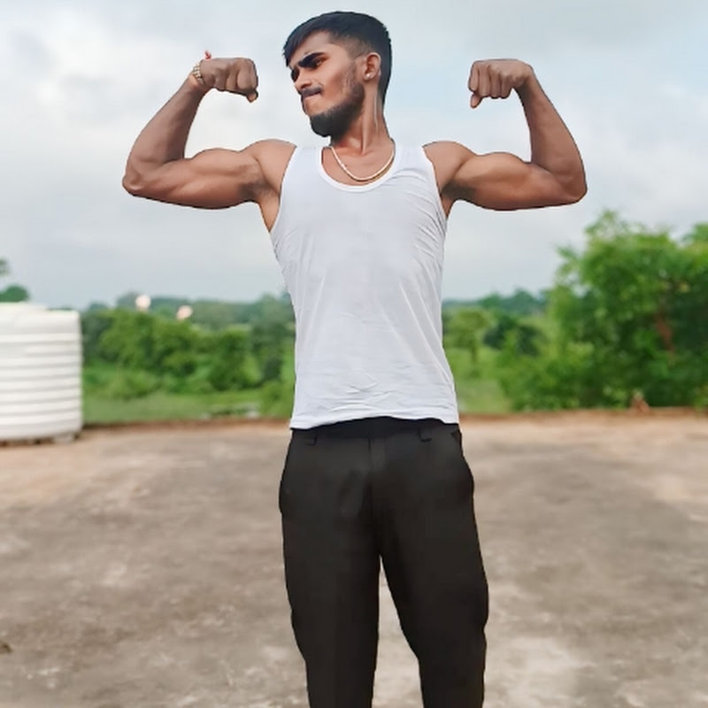 Hire @Ravindra Choudhary  — Health & Fitness YouTube creator for sponsorships