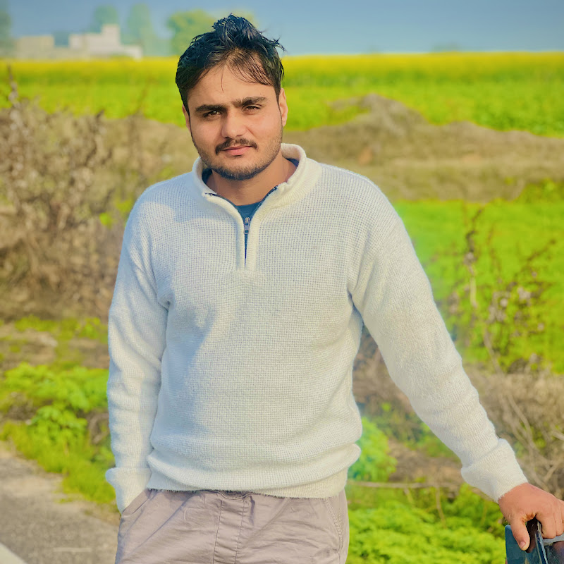 Hire Mohit Panwar  — Lifestyle & Vlogs YouTube creator for sponsorships