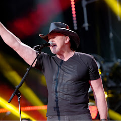 Trace Adkins