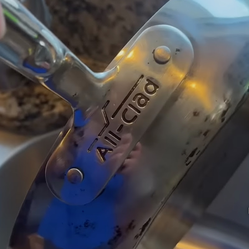 Only Clean Pans