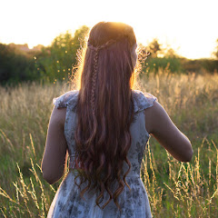 Rosemary Moonrise - Topic