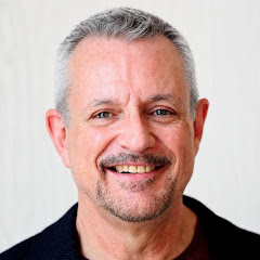 Plant Medicine - Luis Díaz