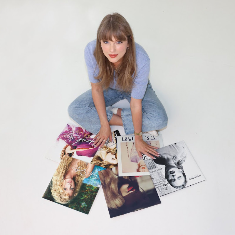 Taylor Swift's Tour Extras