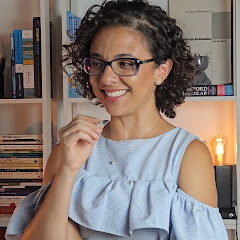 Professora Natália Mara